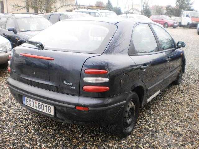 Fiat Brava hatchback 77kW nafta 2001