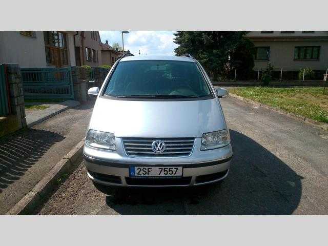 Volkswagen Sharan hatchback 96kW nafta 2005