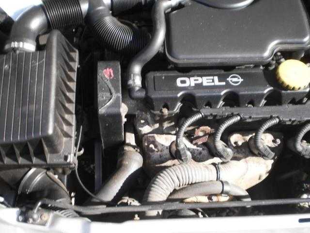 Opel Astra kombi 74kW benzin 2001