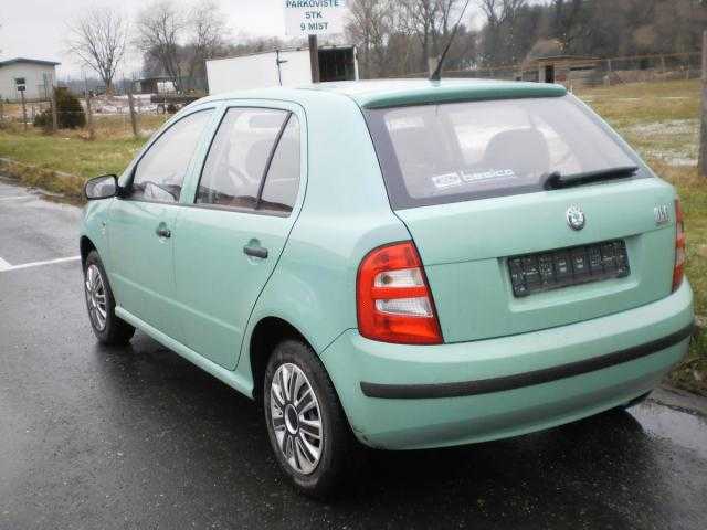 Škoda Fabia hatchback 44kW benzin 2002