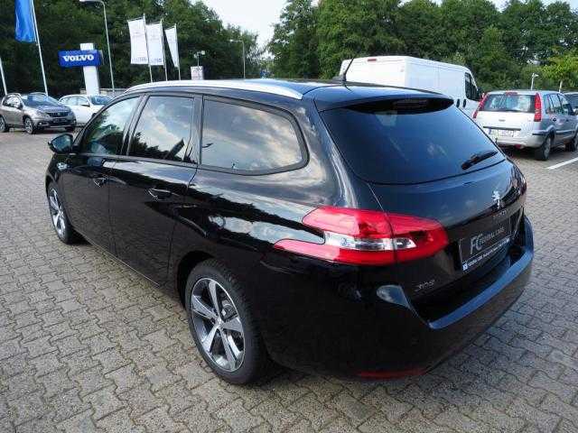 Peugeot 308 kombi 88kW nafta 2016