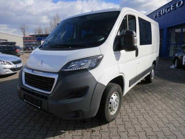 Peugeot Boxer skříň 110PS nafta 2016