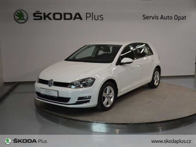 Volkswagen Golf hatchback 77kW nafta 201308