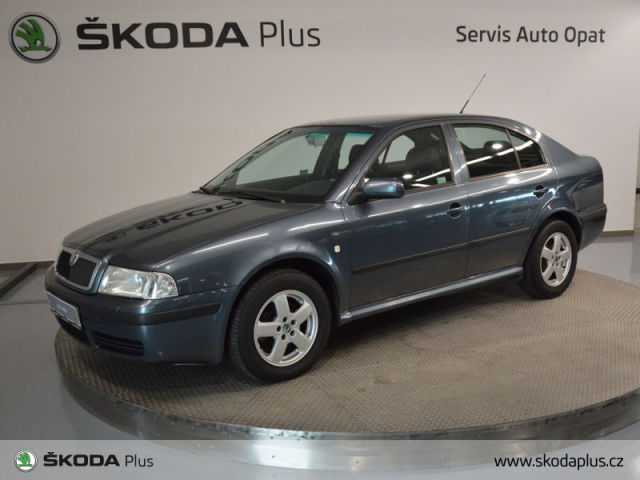 Škoda Octavia liftback 66kW nafta 200412