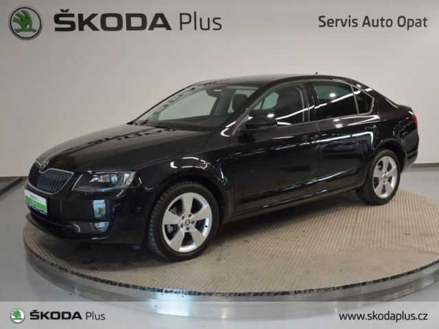 Škoda Octavia liftback 110kW nafta 201609