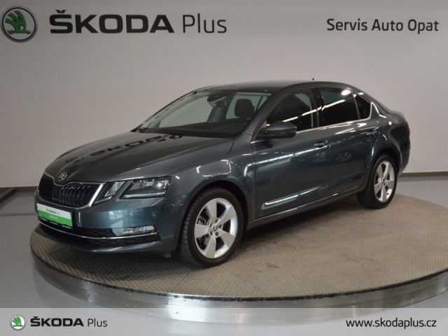 Škoda Octavia liftback 110kW nafta 201703