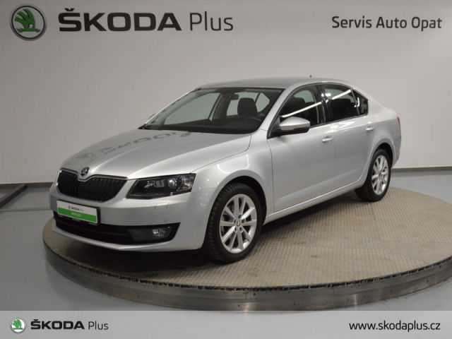 Škoda Octavia liftback 110kW nafta 201608