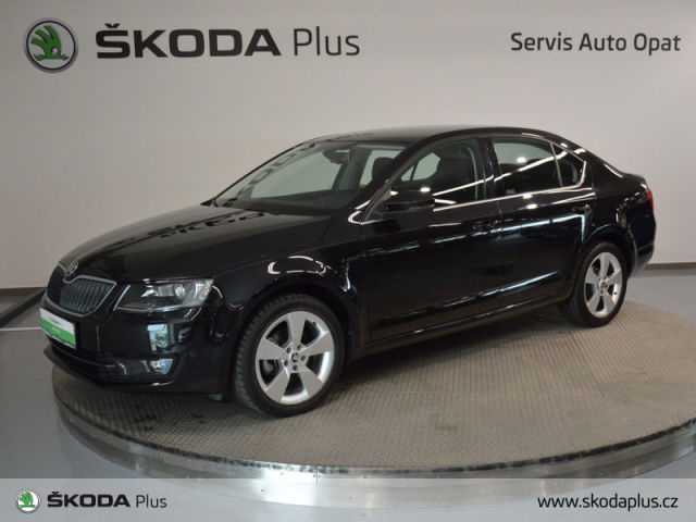 Škoda Octavia liftback 110kW nafta 201602