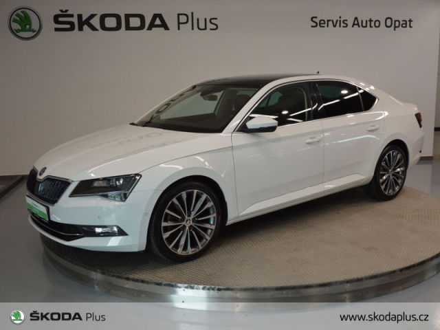 Škoda Superb liftback 140kW nafta 201604