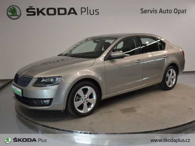 Škoda Octavia liftback 110kW nafta 201609