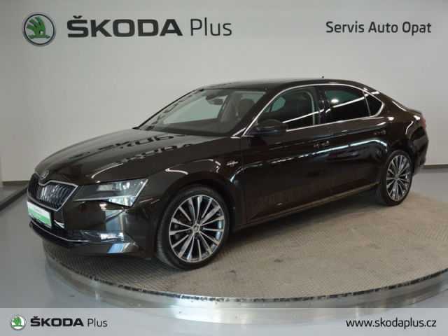 Škoda Superb liftback 140kW nafta 201608