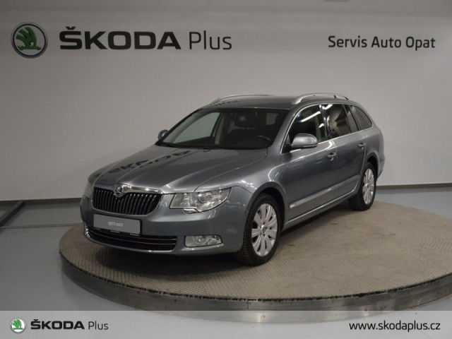 Škoda Superb kombi 118kW benzin 200910