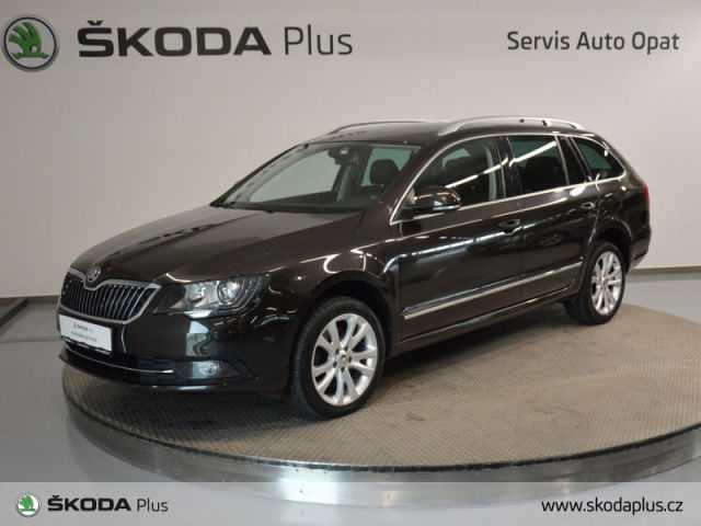 Škoda Superb kombi 125kW nafta 201404